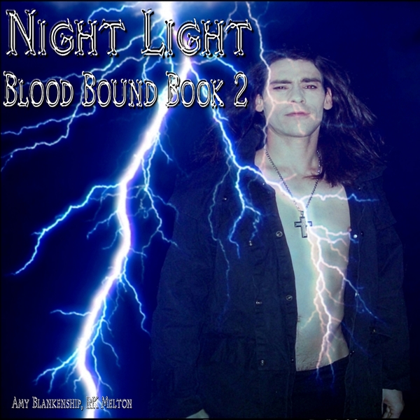 Night Light (Blood Bound Book 2) scrisă de RK Melton  Amy Blankenship și narată de KB Stanford 